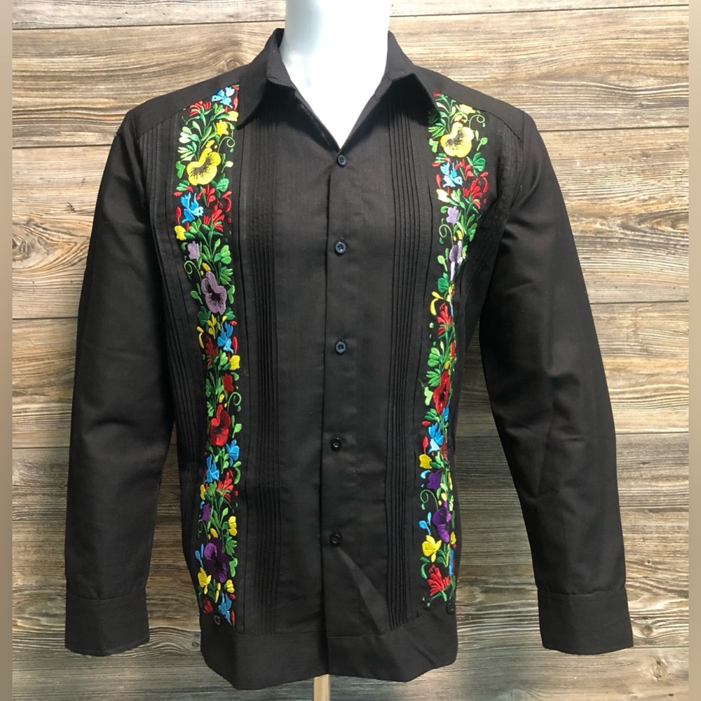 Mens Guayabera Camisa Wedding Shirt Hummingbirds Flower Embroidery Black Fabric